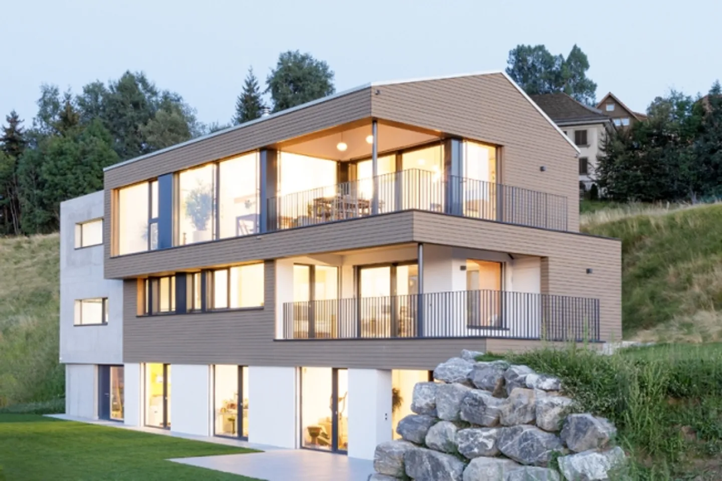 MAISON DE 6½ CHAMBRES À TROGEN (AR), MEUBLÉE, TEMPORAIRE - Photo 1 sur 20