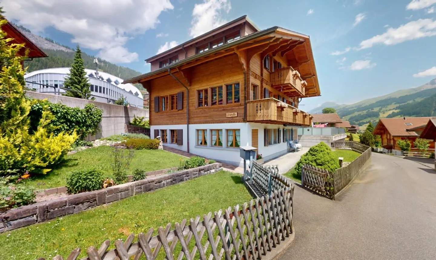 Sunny Chalet Apartment with Mountain Panorama in Central Location - Photo 3 of 13