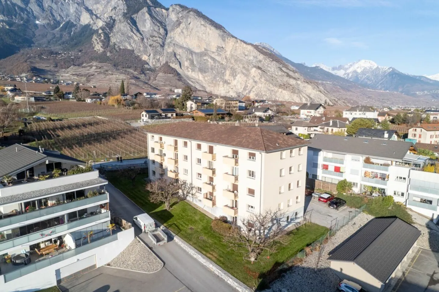 3.5-room apartment in St-Pierre-de-Clages - Photo 12 of 12