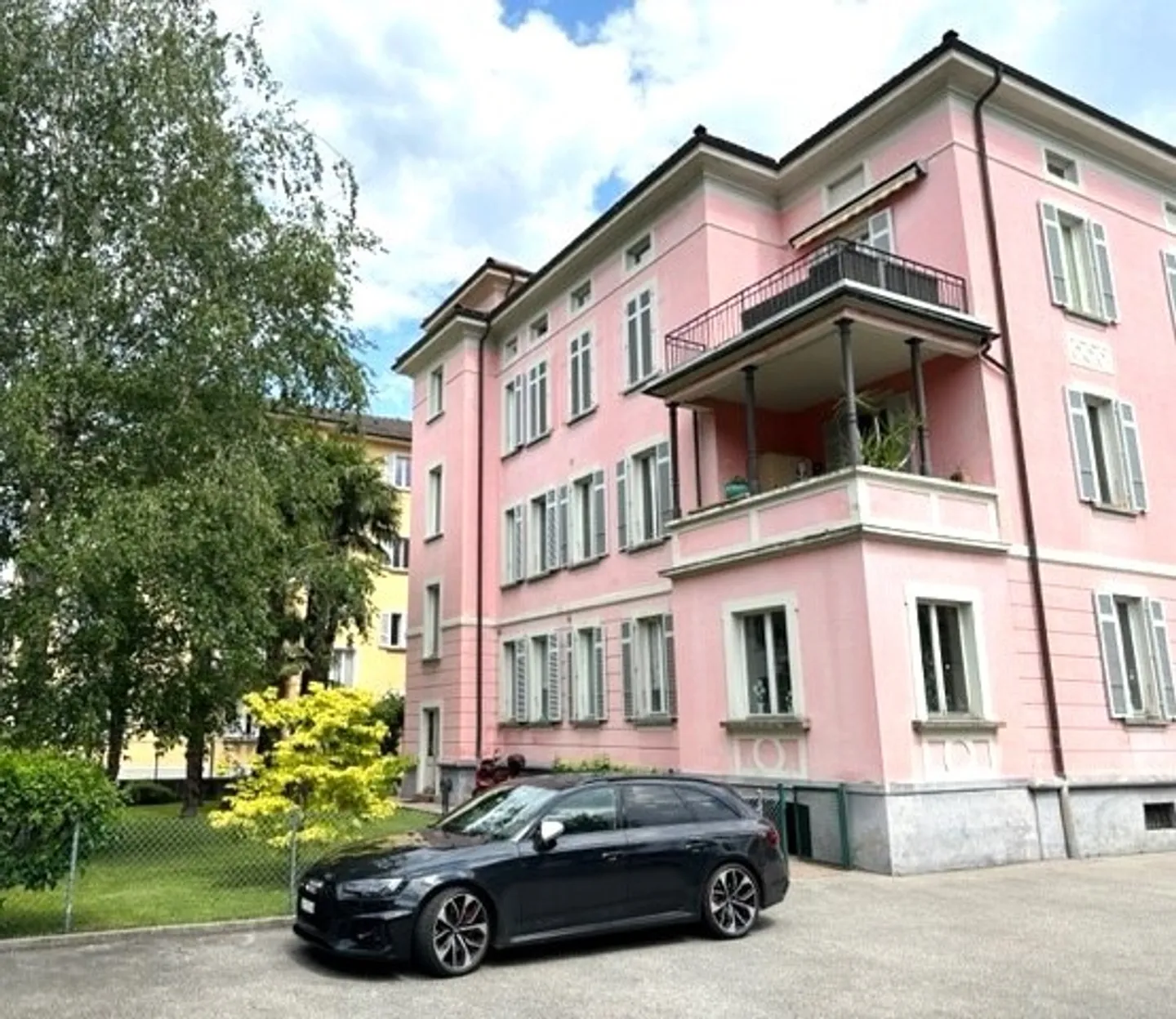 Appartamento in affitto 5,5 stanze completamente ristrutturato in una casa d'epoca - posizione privilegiata - Foto 1 di 11
