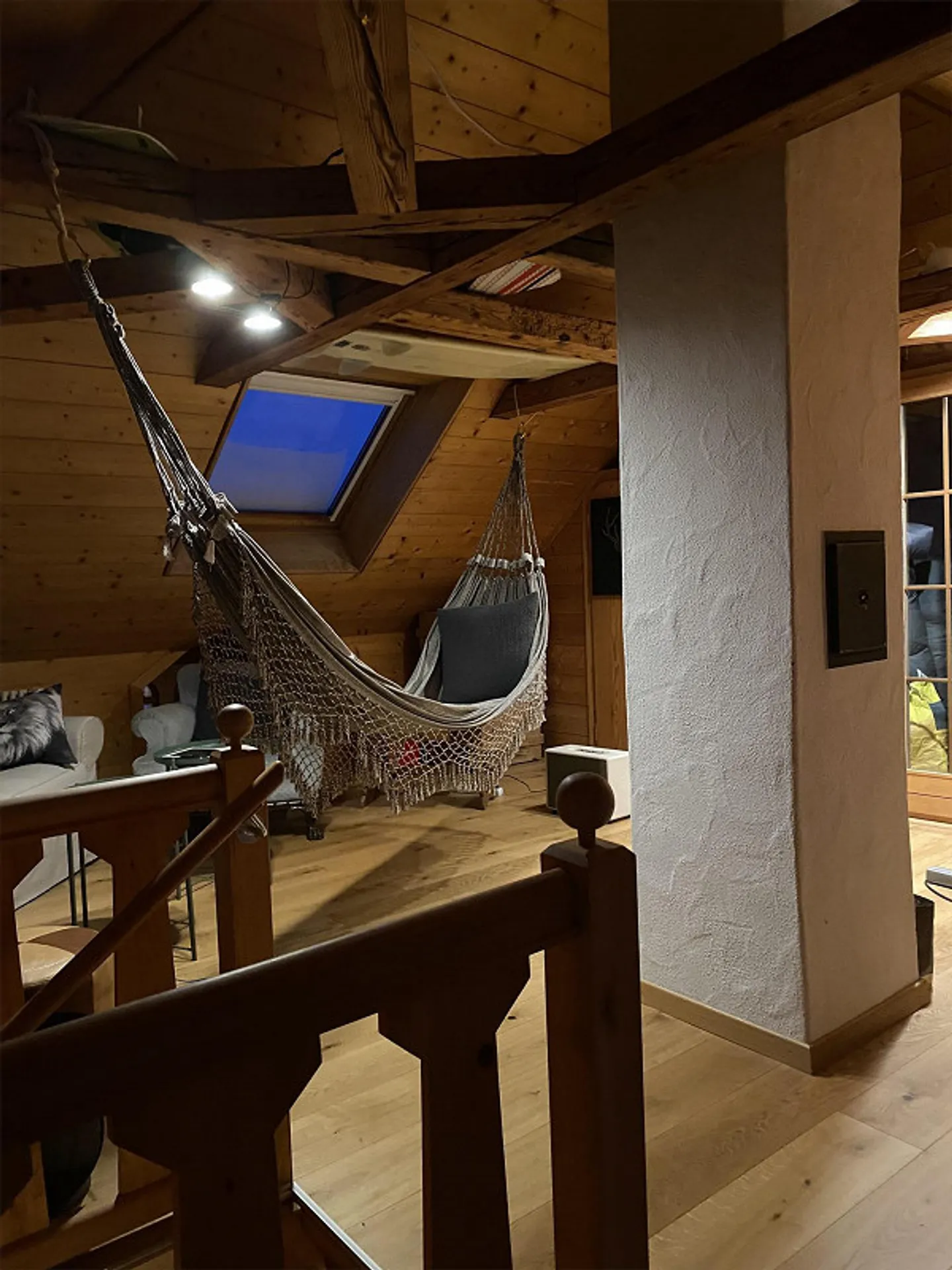 Penthouse avec grande terrasse sur le toit et vue de rêve - Photo 2 sur 15