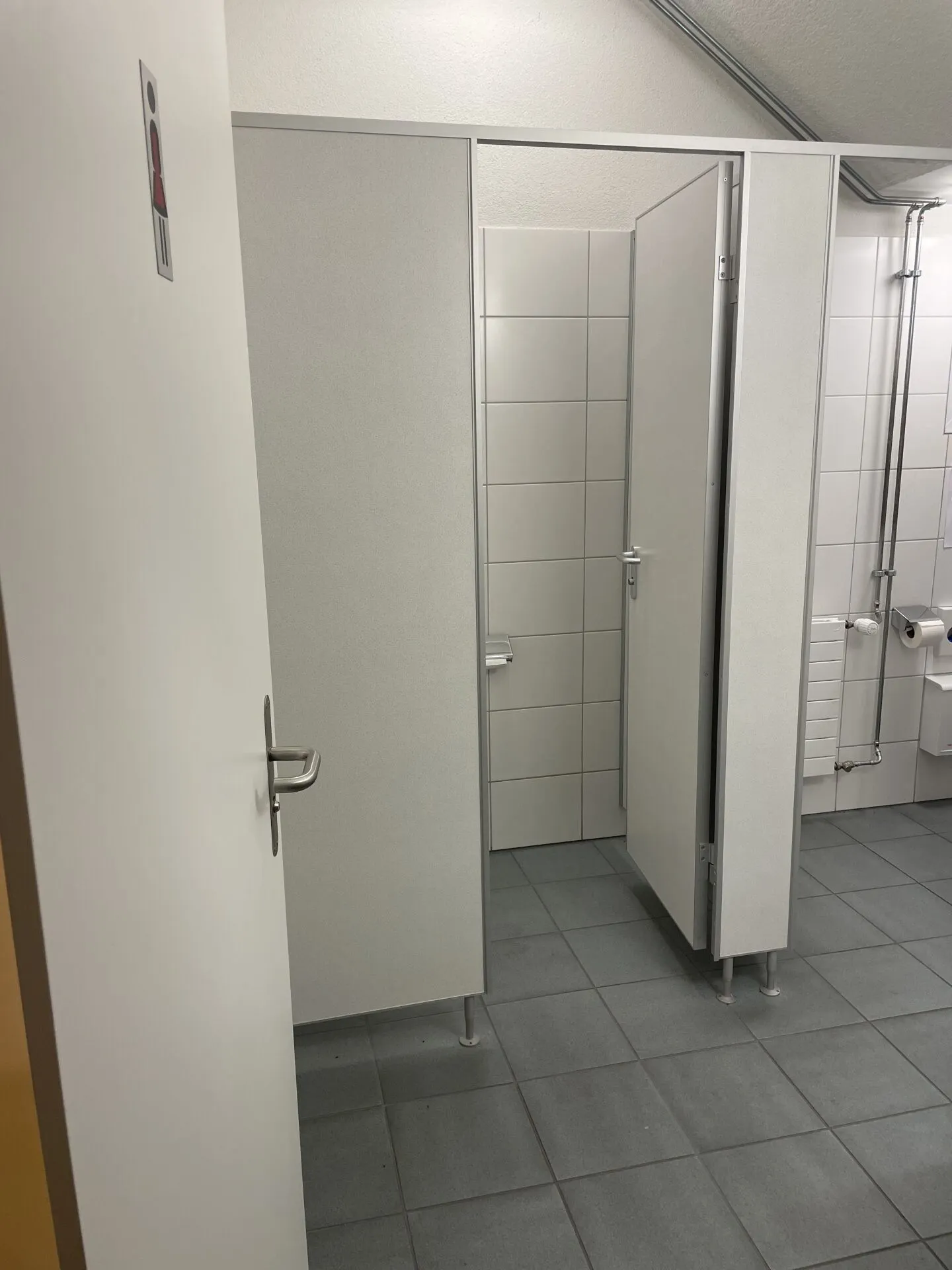 Edificio commerciale e di stoccaggio GB9 UG - Foto 6 di 13