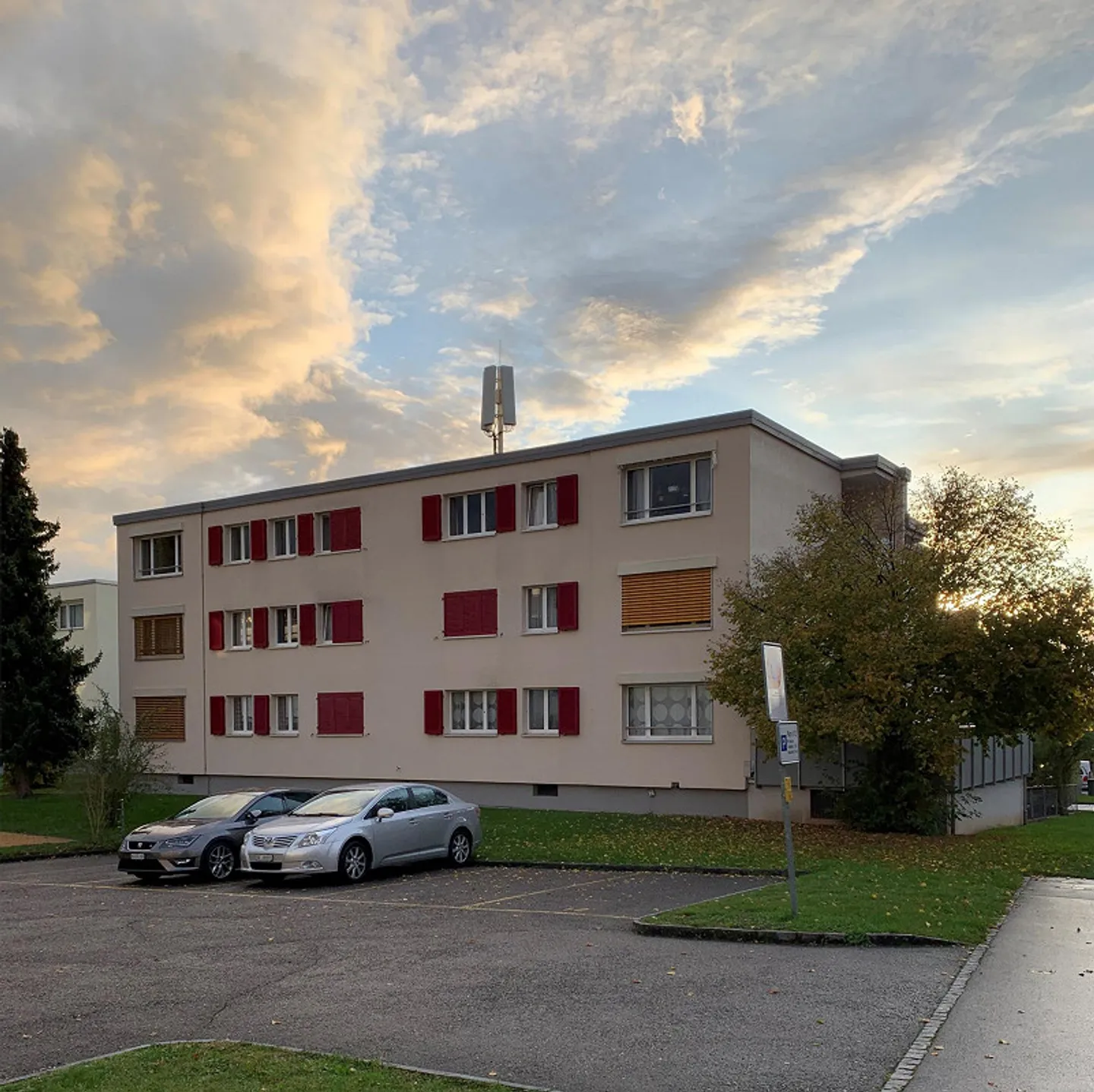 Living in a quiet yet central location - Photo 1 of 7