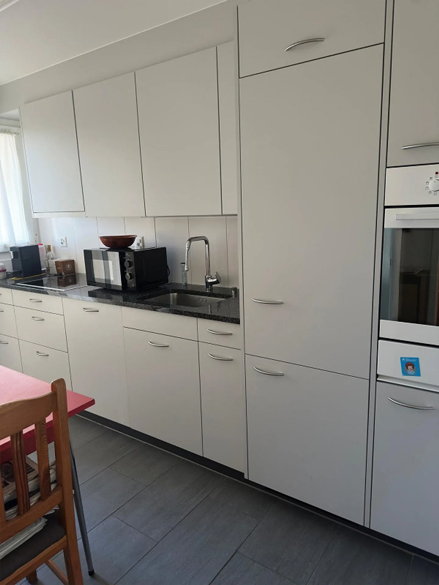 Living in a quiet yet central location - Photo 2 of 7
