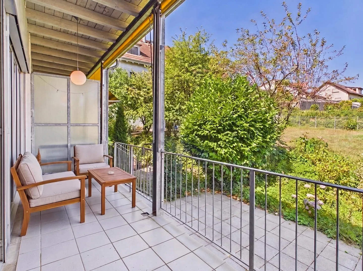 Freshly renovated (2026), ideal room layout and family-friendly... - Photo 6 of 14