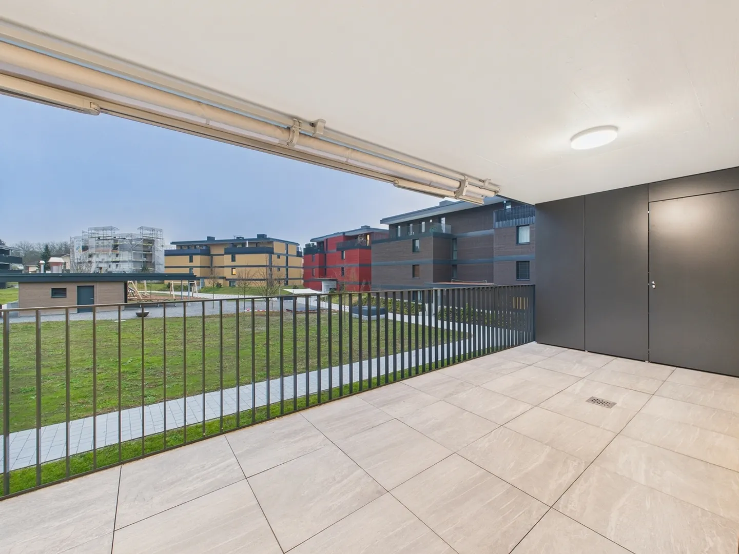 Première location - Appartement de 2,5 pièces de haute qualité à Bachenbülach - Photo 6 sur 8