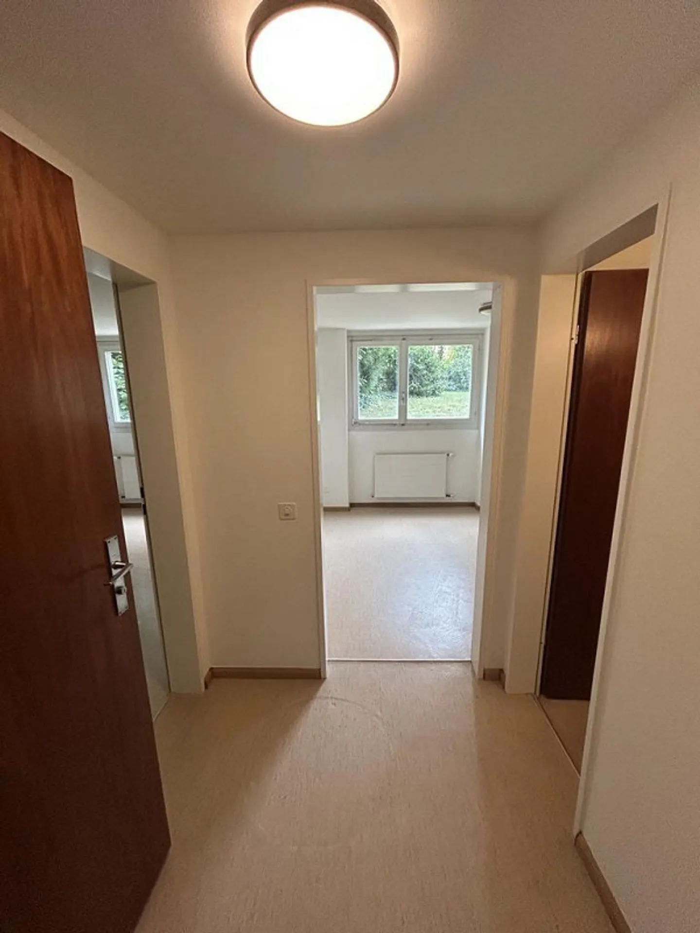Studio / Atelier in una Posizione Tranquilla - Foto 8 di 9