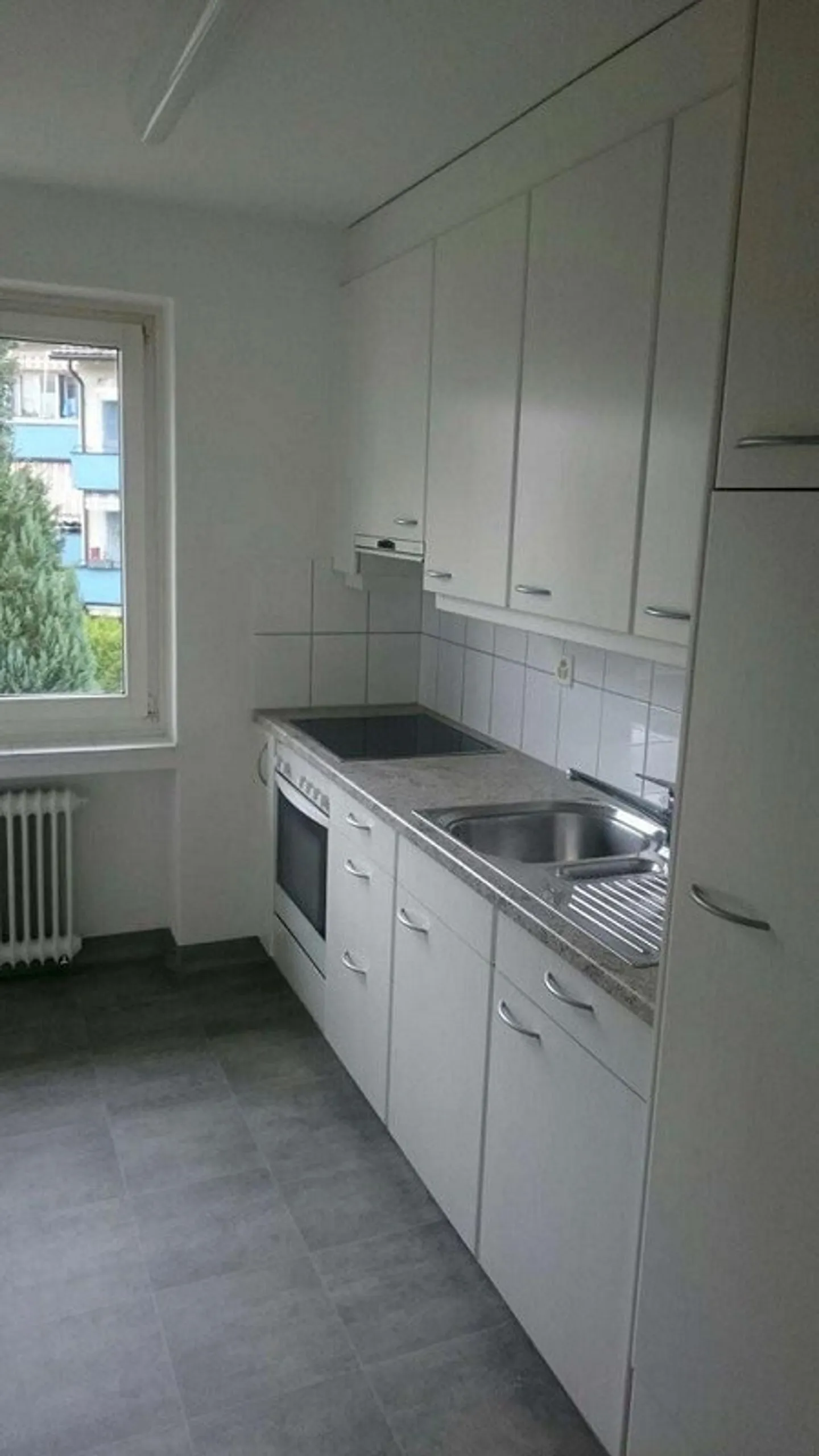Vivere in un quartiere tranquillo e piacevole - Foto 4 di 7