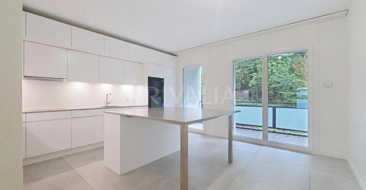 Bel Appartement avec Balcons - Photo 3 sur 10