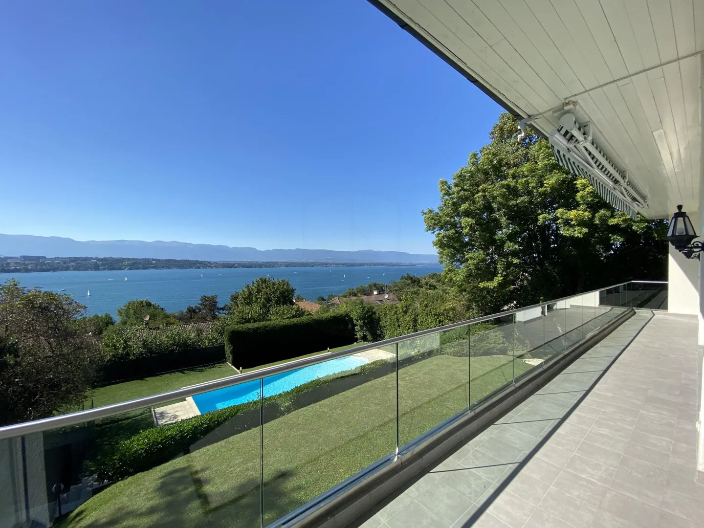 Casa con vista lago incantevole - Foto 1 di 2