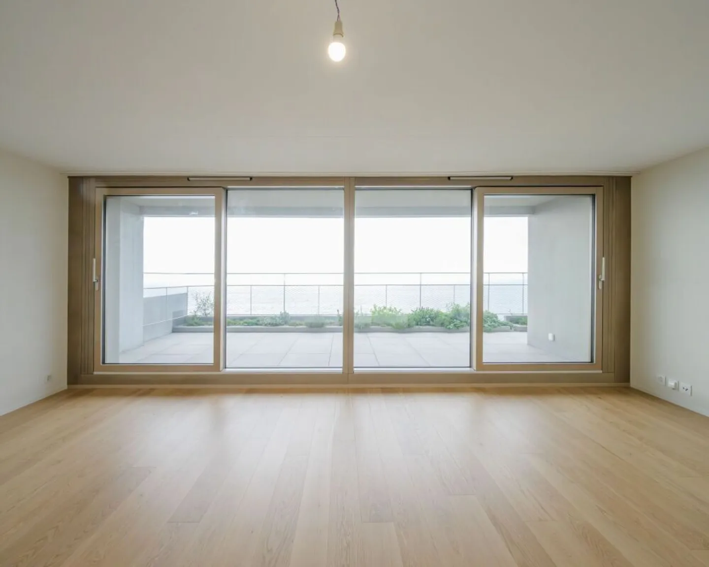 Appartement de 4.5 pièces entièrement rénové - Photo 1 sur 14