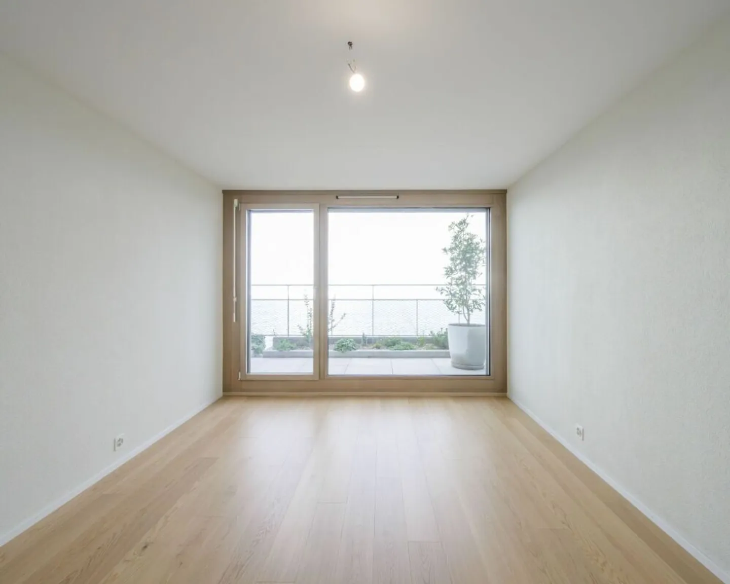 Appartement de 4.5 pièces entièrement rénové - Photo 8 sur 14