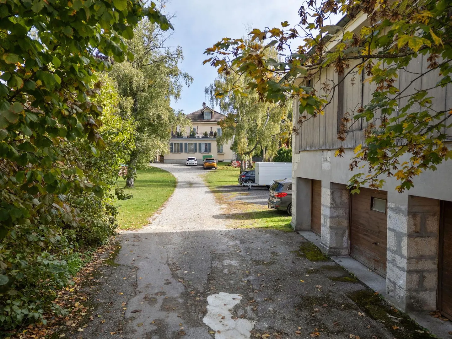 Exceptional Master Property - Photo 2 of 21