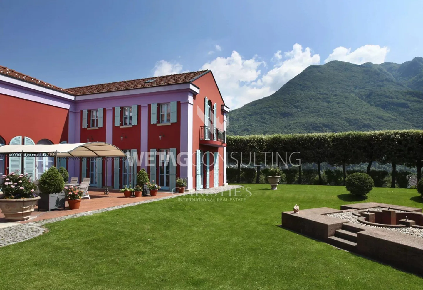 Villa maestosa a Bellinzona con vista sul verde - Foto 2 di 10