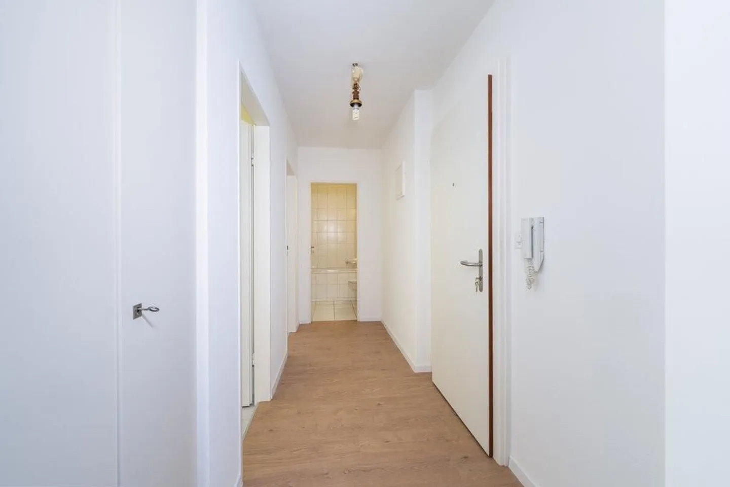 Renovated Multi-Family House - Photo 4 of 5