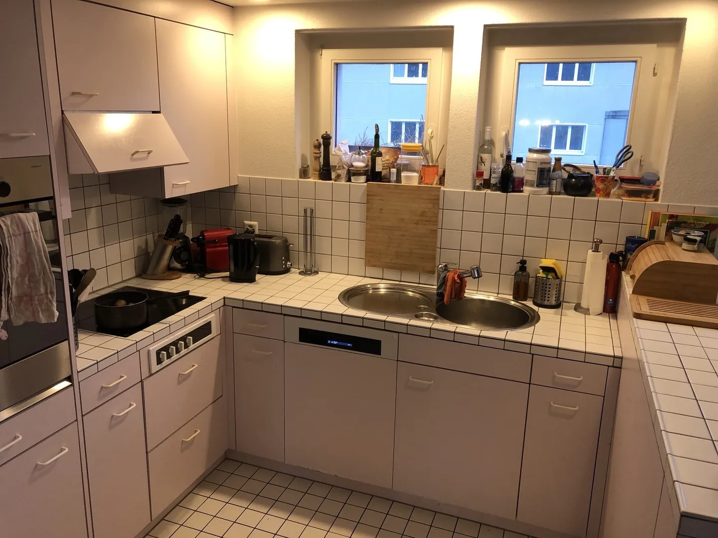 Large shared room in the village center - Photo 6 of 8