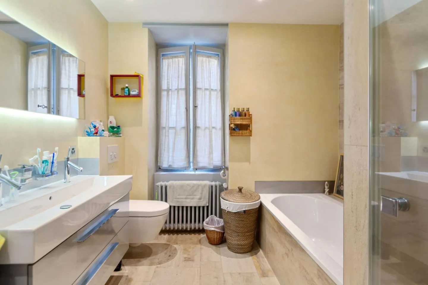 Exceptional Master Property - Photo 14 of 21