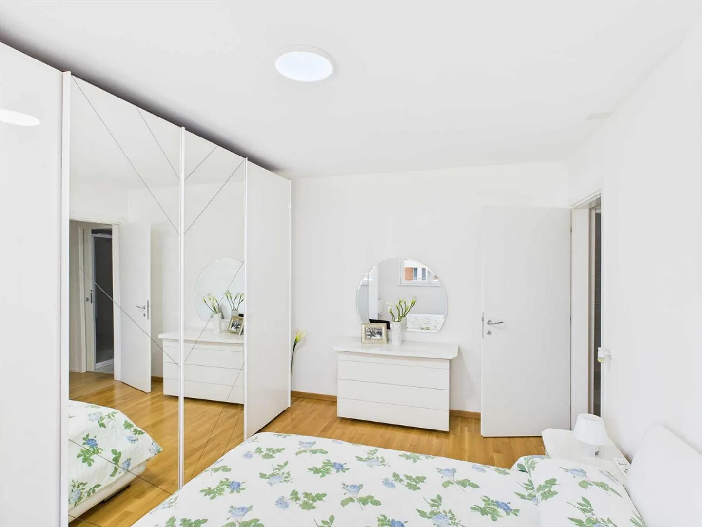 Appartement lumineux de 4,5 pièces avec terrasses à Viganello - Photo 5 sur 13