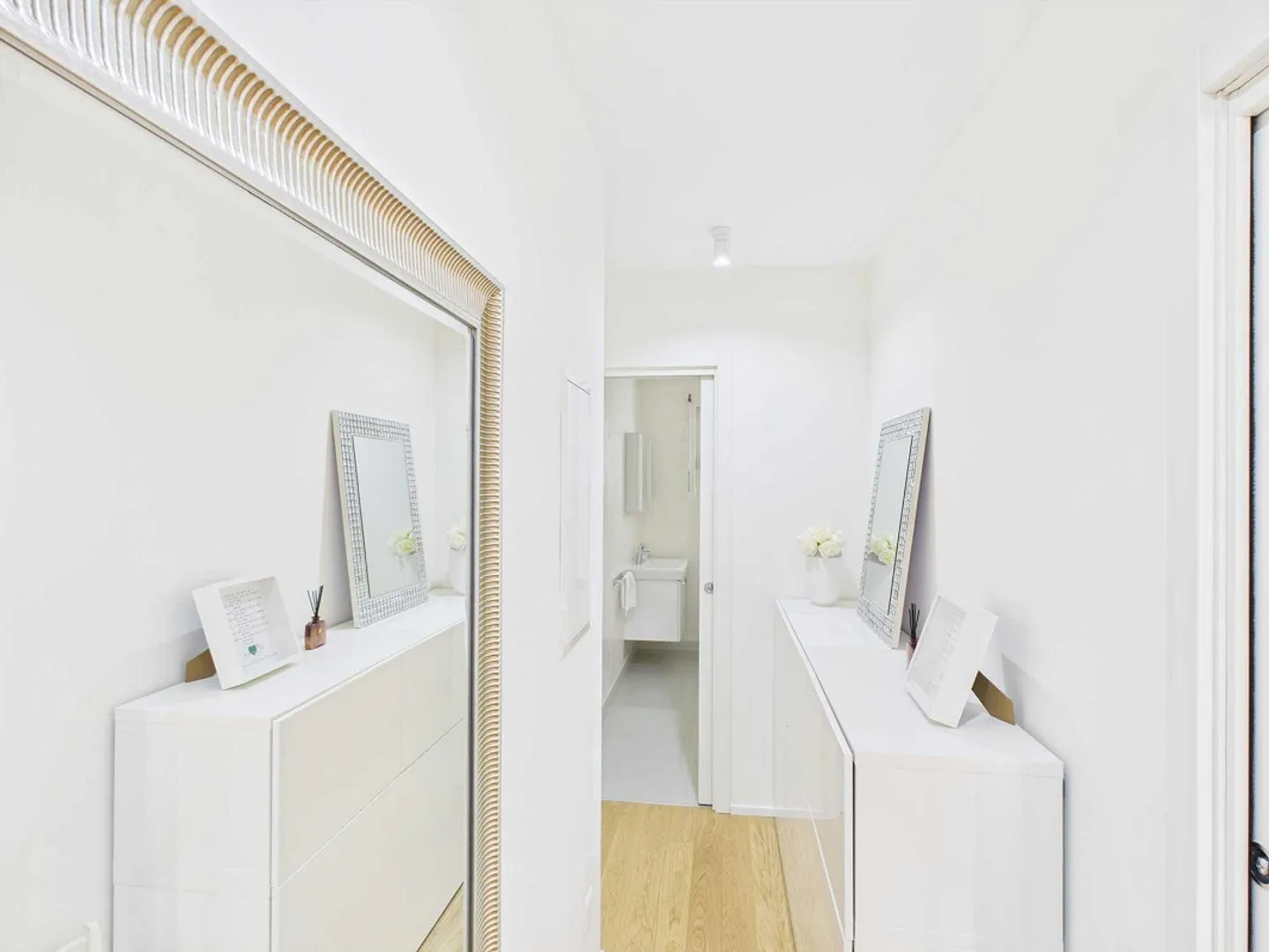 Appartement lumineux de 4,5 pièces avec terrasses à Viganello - Photo 6 sur 13