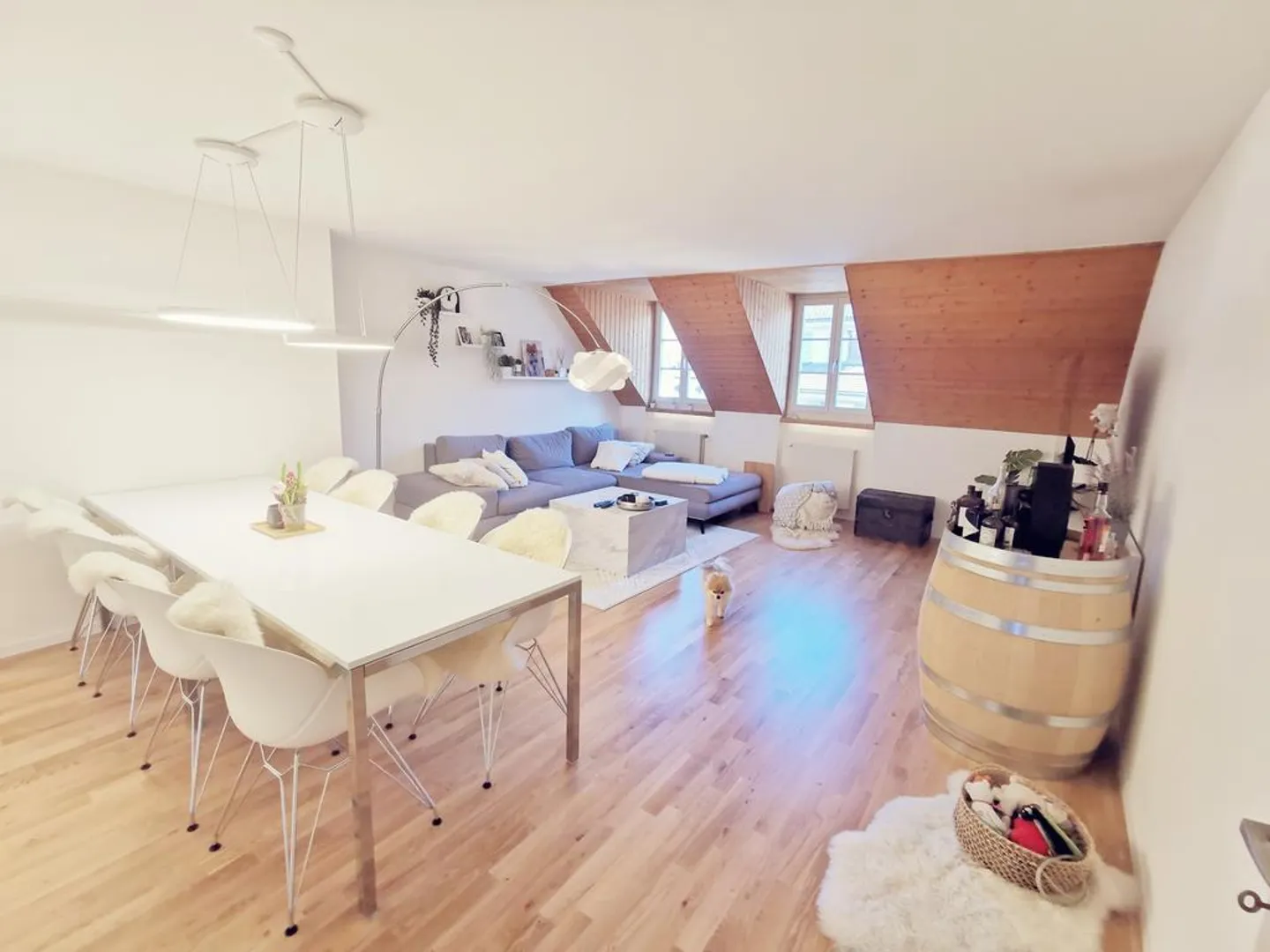 Grosszügige 3.5-Zimmerwohnung im Herzen der Altstadt - Foto 3 von 9