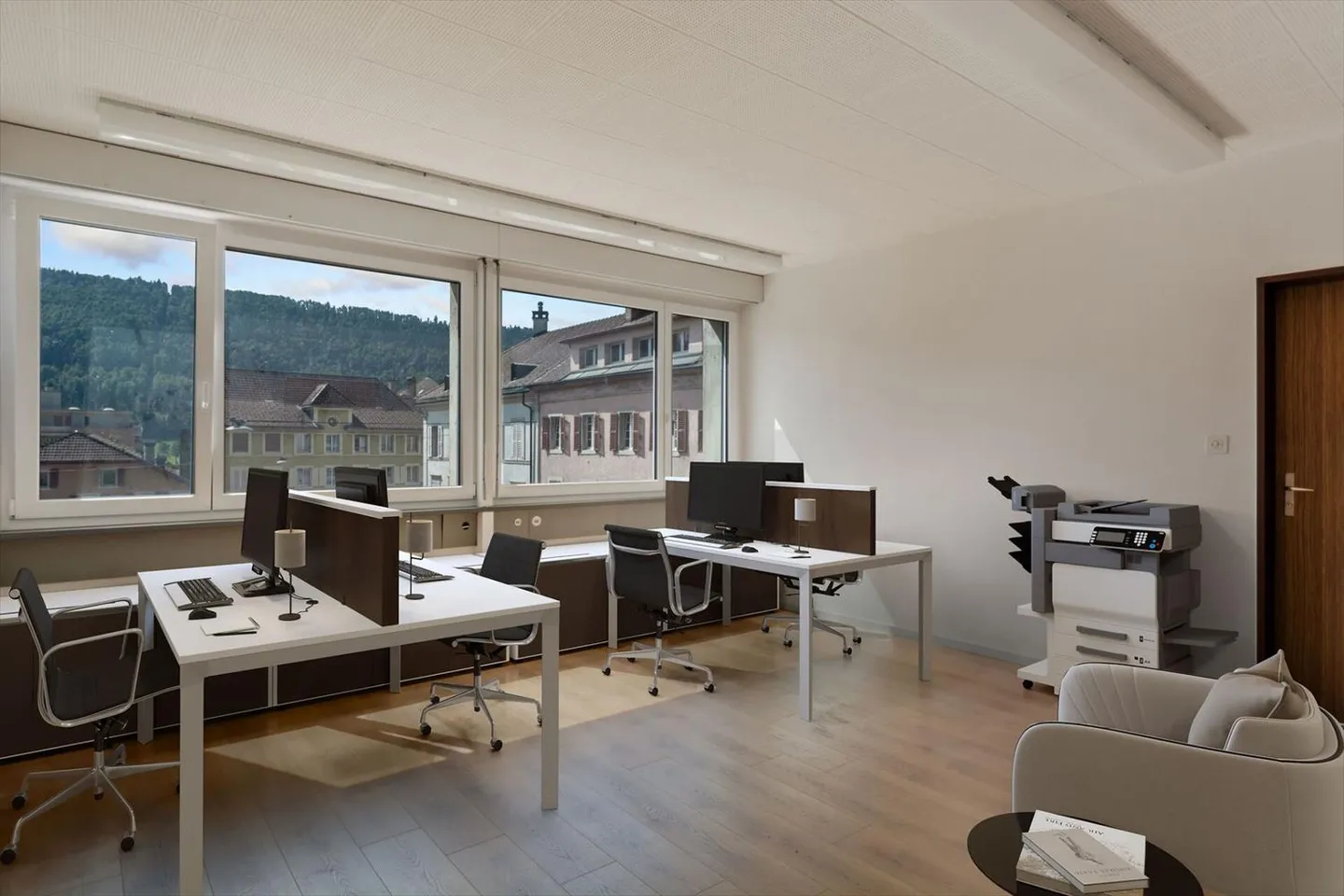 St-Imier, Office / Cabinet ideally located, area from 27m2 - Photo 5 of 13