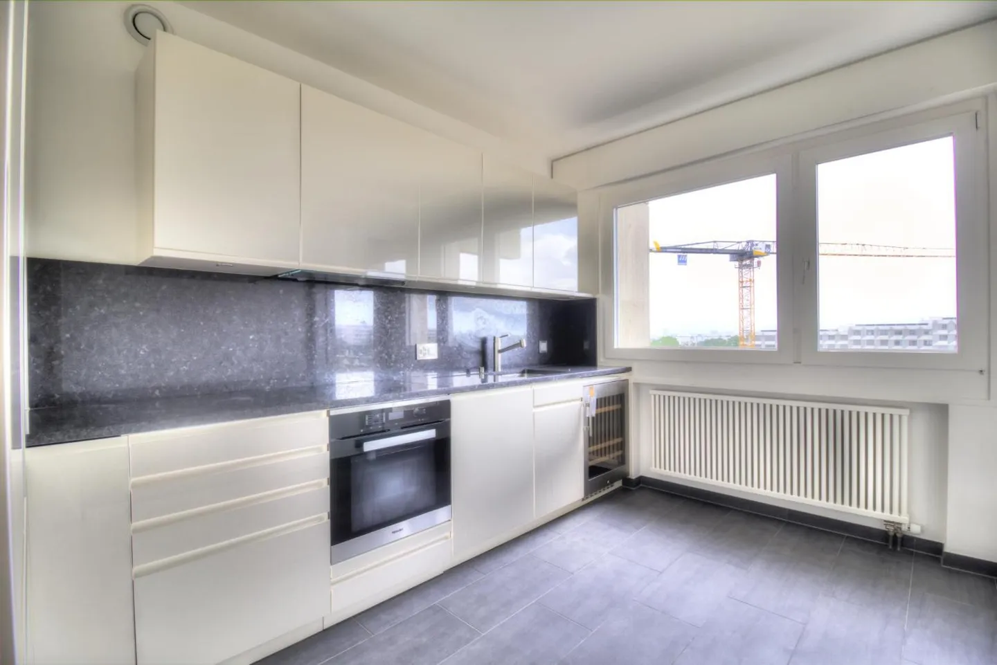 Luxuswohnung mit Terrasse - Foto 3 von 10