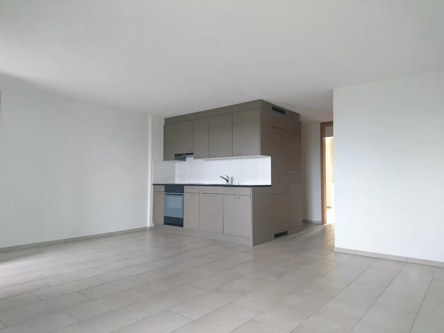 Erste Wohnung | Beste Voraussetzungen für ein ruhiges und angenehme... - Foto 2 von 5