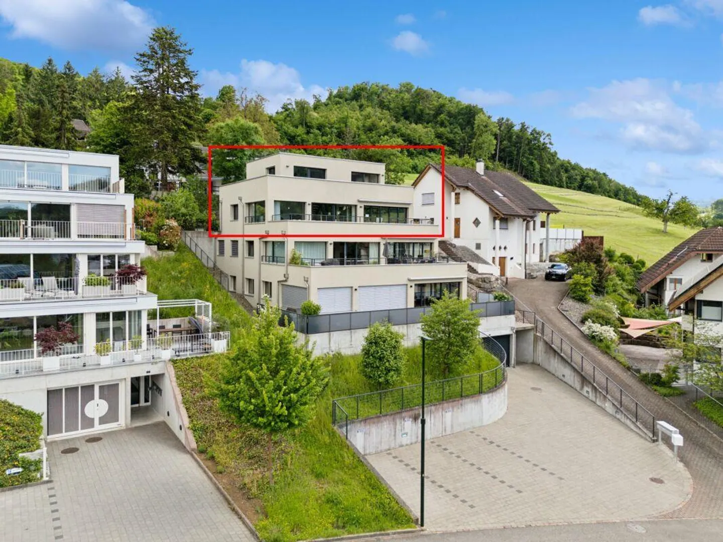 Au-dessus des toits de Sissach - Photo 1 sur 21