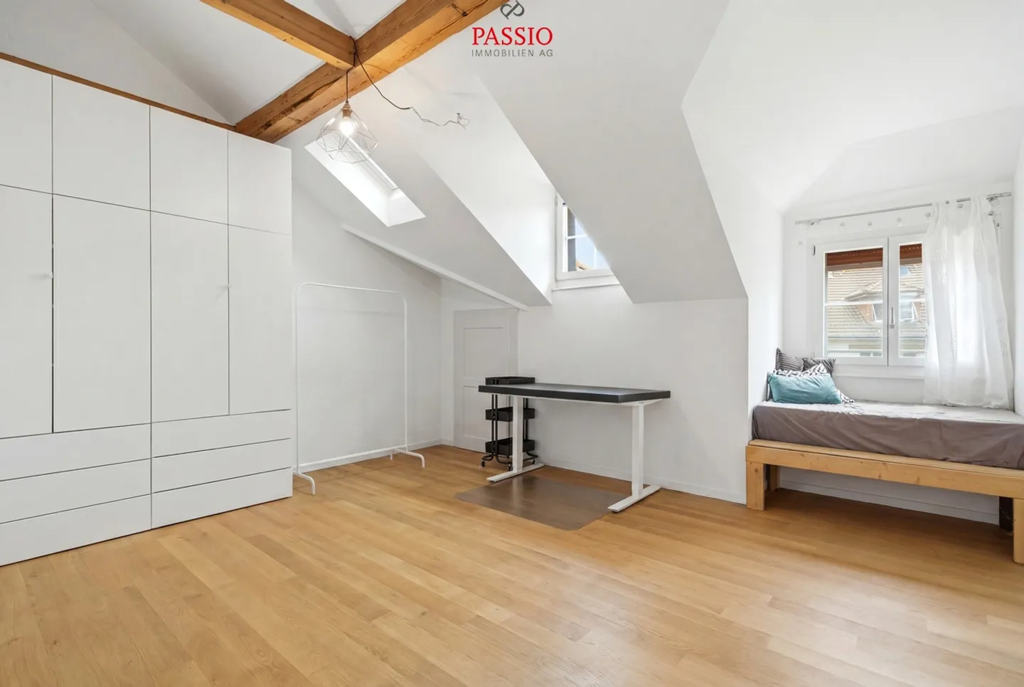 Le charme des vieux bâtiments rencontre le confort moderne à Berne - Photo 7 sur 11