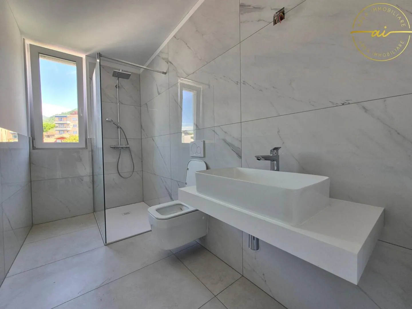 NOUVEAU PENTHOUSE DE 4.5 PIÈCES AVEC GRANDE TERRASSE À VACALLO - Photo 13 sur 13