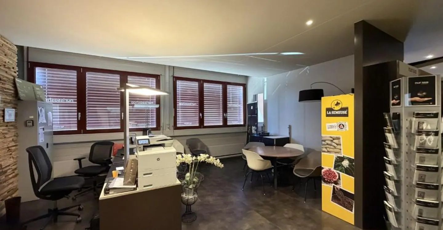 Espace Commercial Polyvalent - Photo 4 sur 4