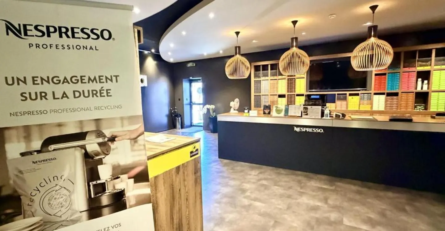 Espace Commercial Polyvalent - Photo 3 sur 4