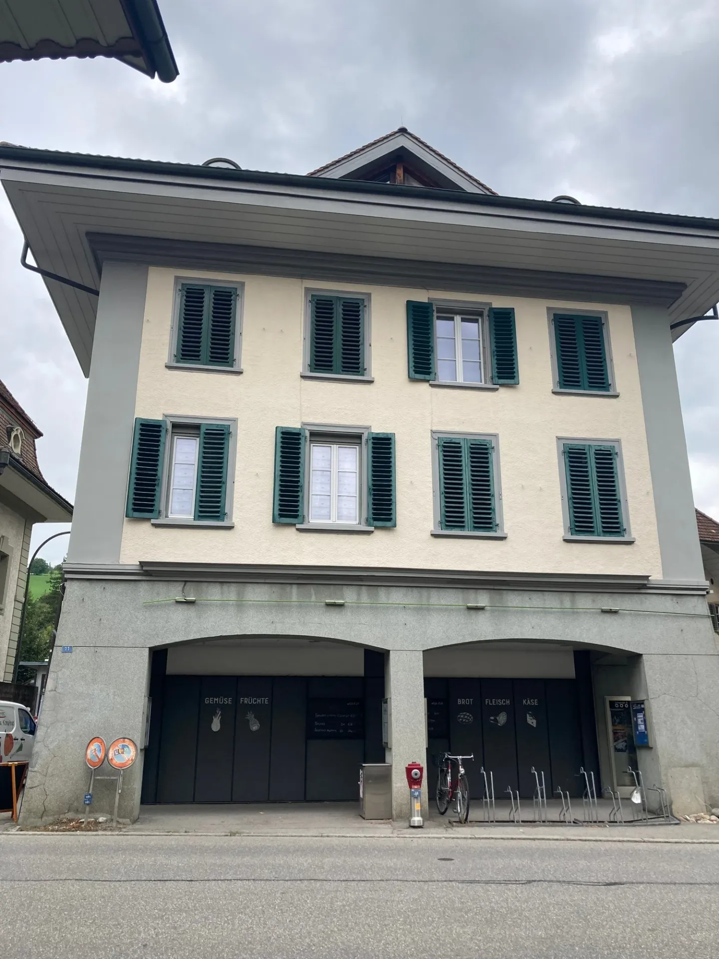 Charmante Altbauwohnung in Langnau - Foto 13 von 13