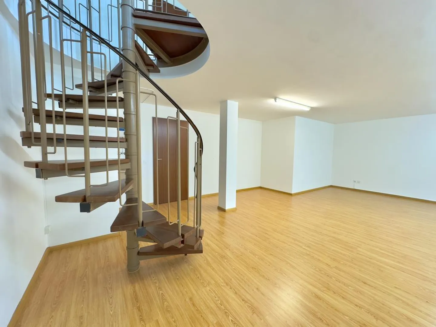 Attraktive Räumlichkeiten im lebendigen Gundeldinger-Quartier - Foto 6 von 6