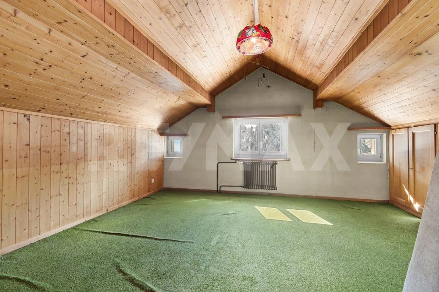 Two-family house with history & potential in Rabius - Photo 10 of 12