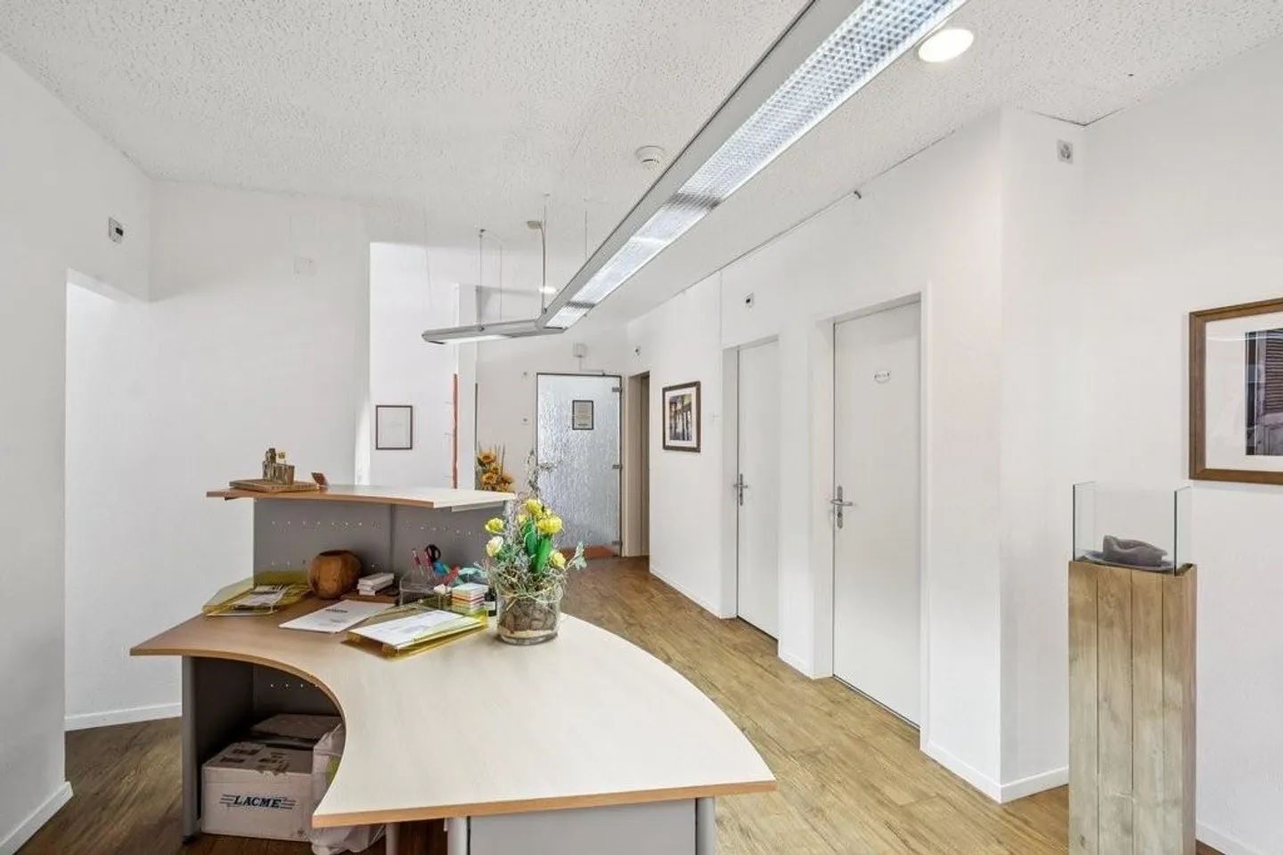 Is this your new commercial space in the heart of Amriswil? - Photo 4 of 7