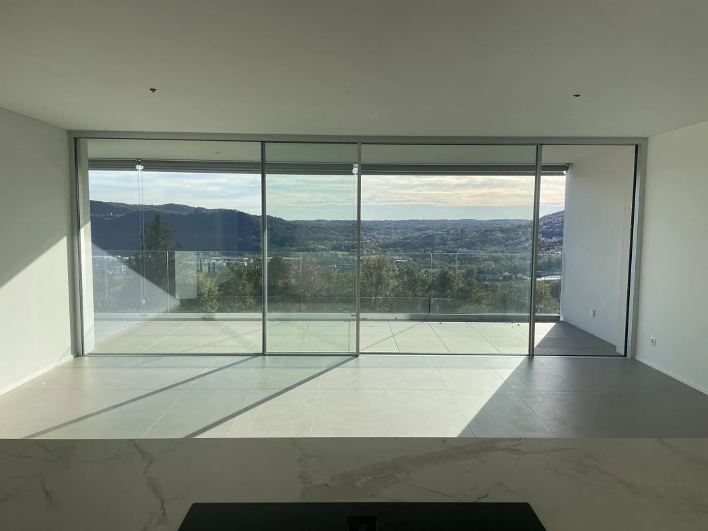 NEW AND EXTRAORDINARY 3.5 APARTMENT WITH BREATHTAKING VIEW - Photo 6 of 13