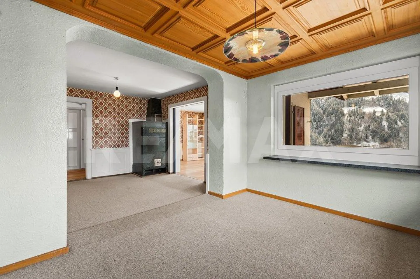 Two-family house with history & potential in Rabius - Photo 4 of 12