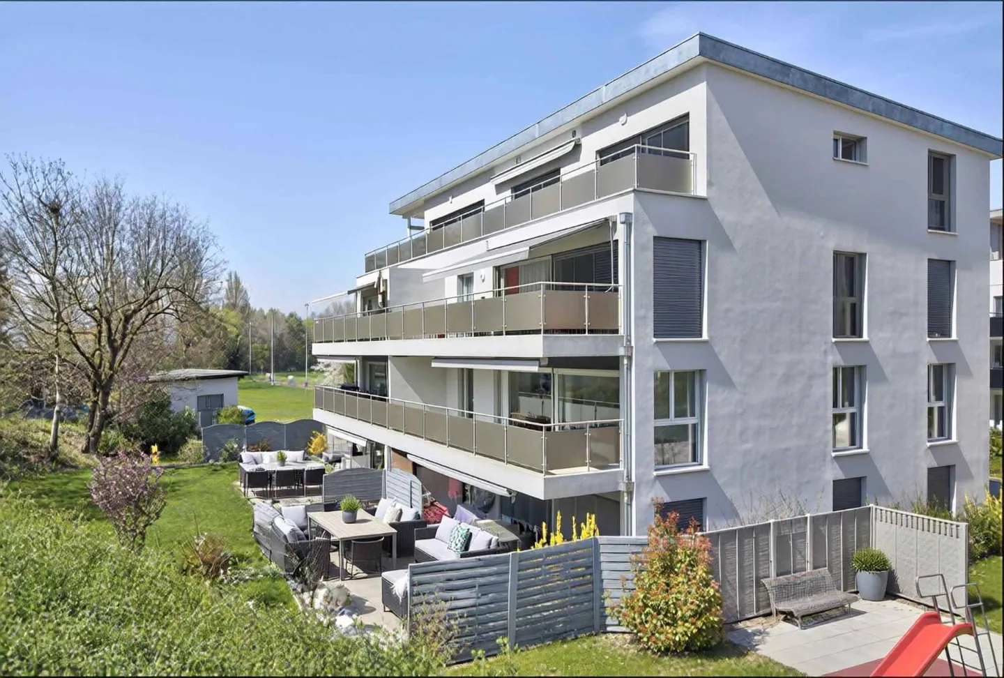 Appartement avec 4.5 pièces dans une nouvelle PPE, confort et qualité de vie à Cousset - Photo 1 sur 11