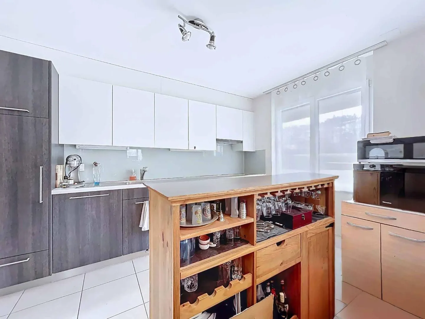 Appartement avec 4.5 pièces dans une nouvelle PPE, confort et qualité de vie à Cousset - Photo 3 sur 11