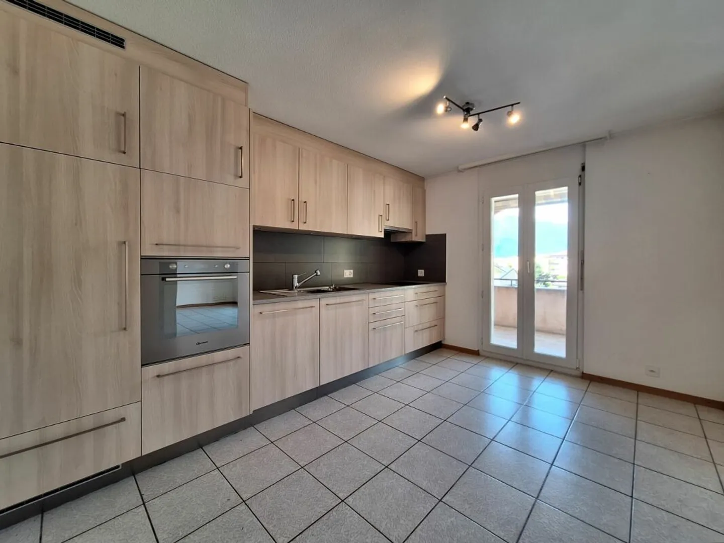 Grand Appartement à Fully - Photo 1 sur 13