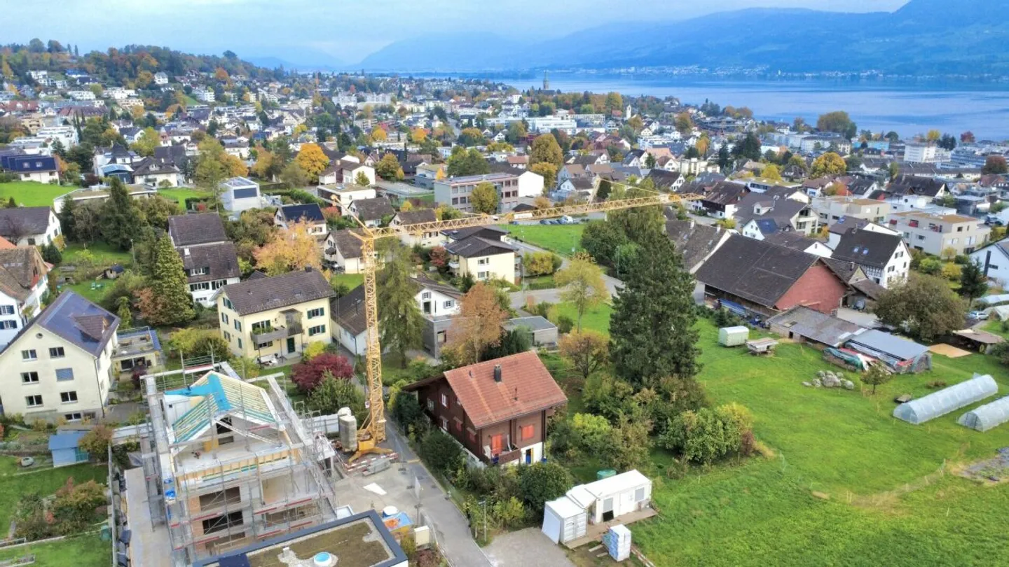 Attico di classe superiore - vista lago inclusa - Foto 5 di 13