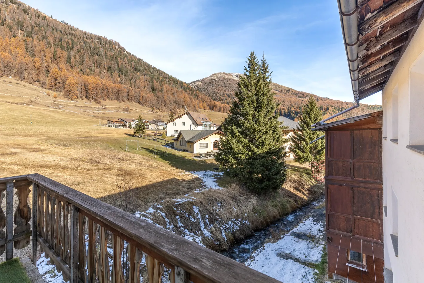 Charming Engadin Multi-Family Home - Photo 6 of 8