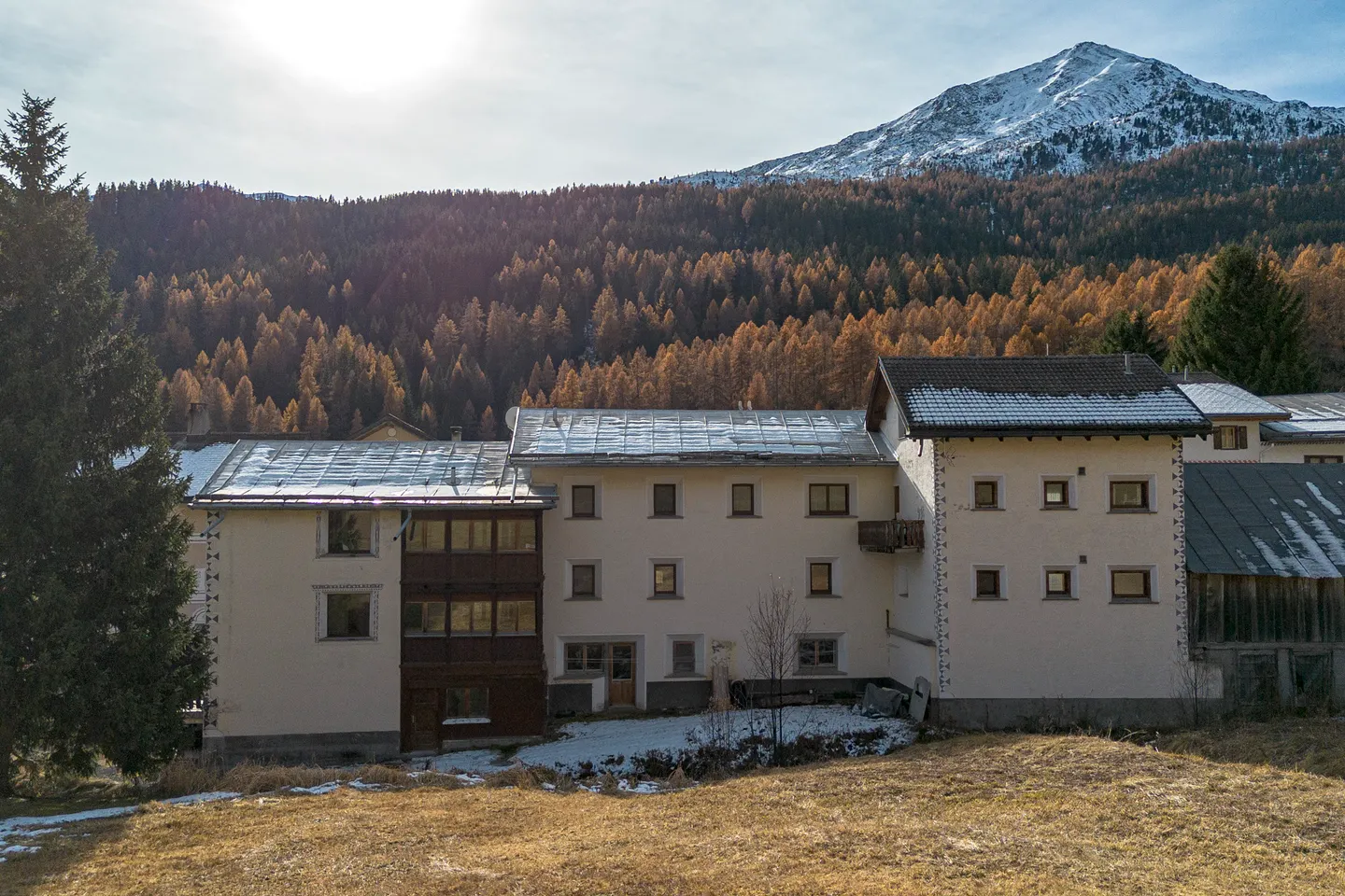 Charming Engadin Multi-Family Home - Photo 7 of 8