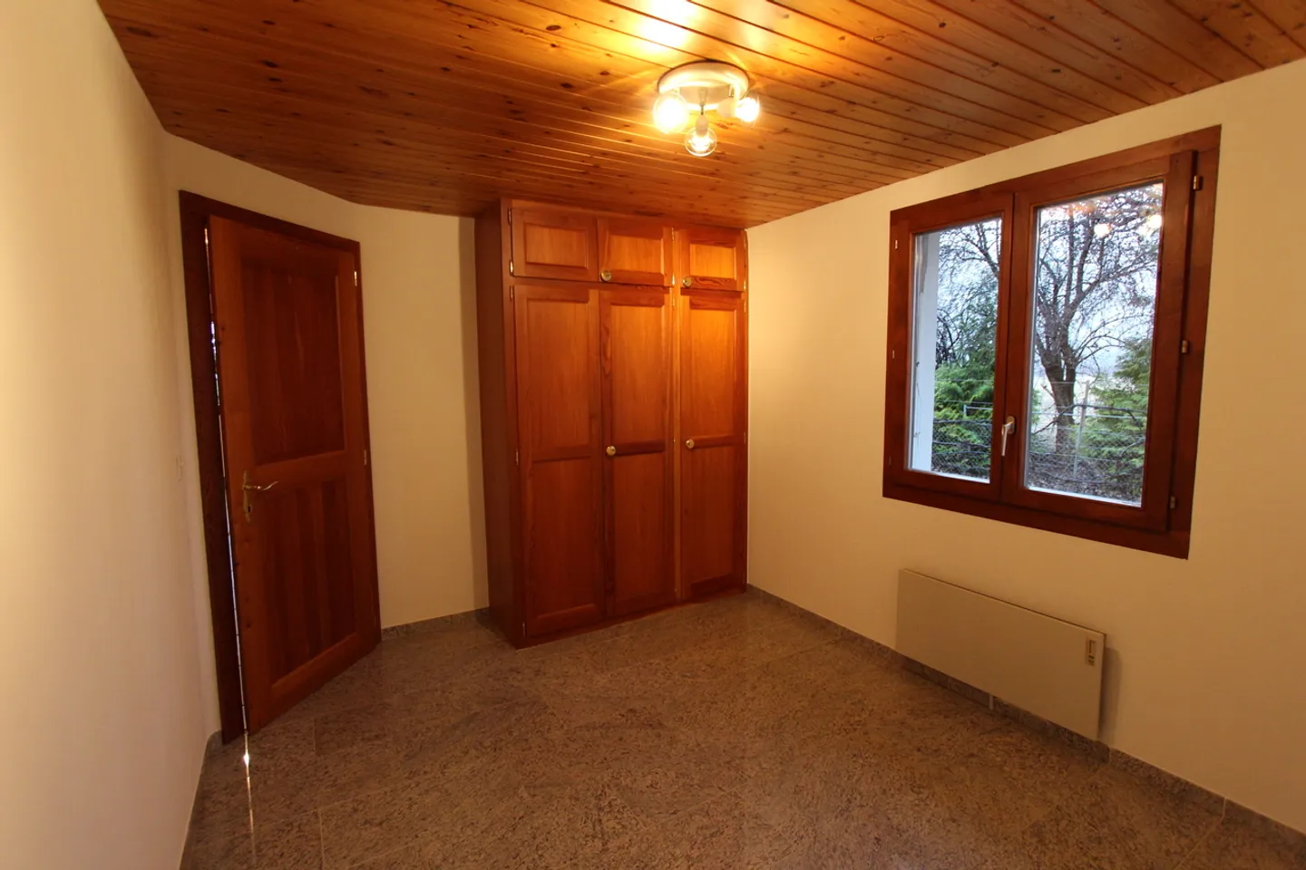 Casa singola in affitto - Foto 10 di 12