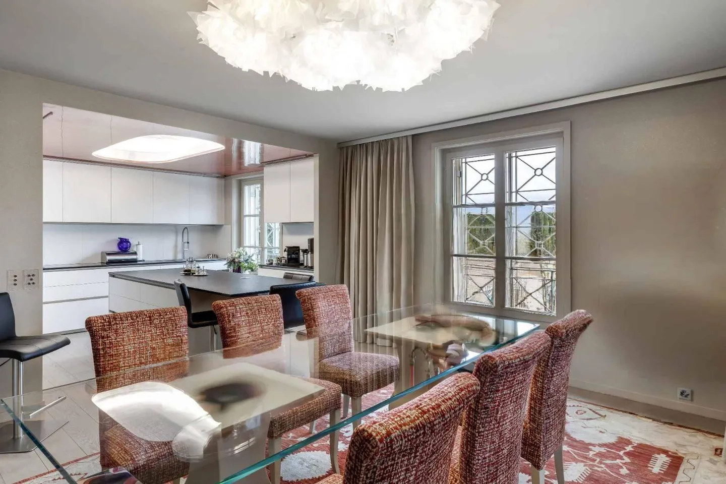 Appartement de Luxe avec Terrasse - Photo 2 sur 7