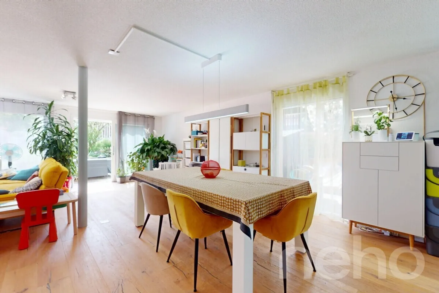 Charming Semi-Detached House - Photo 4 of 13