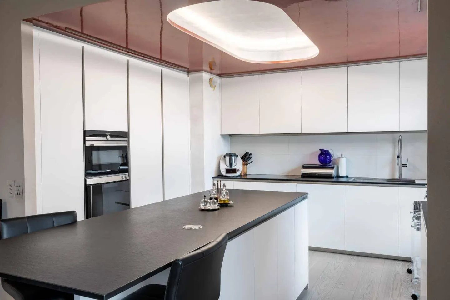 Appartement de Luxe avec Terrasse - Photo 3 sur 7