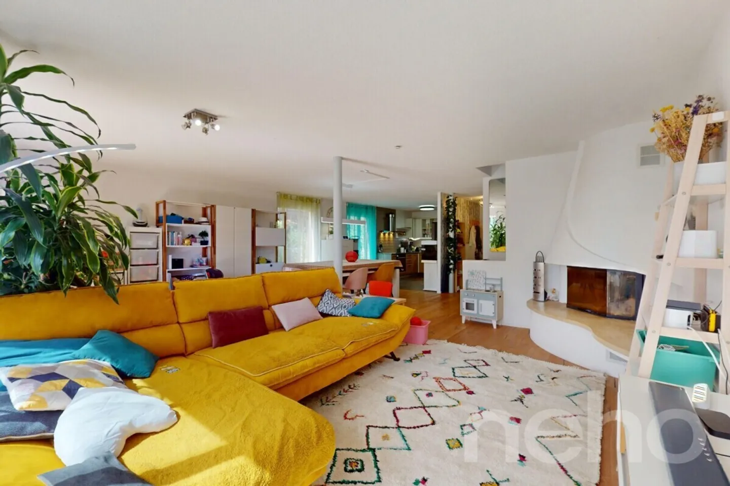 Charming Semi-Detached House - Photo 7 of 13