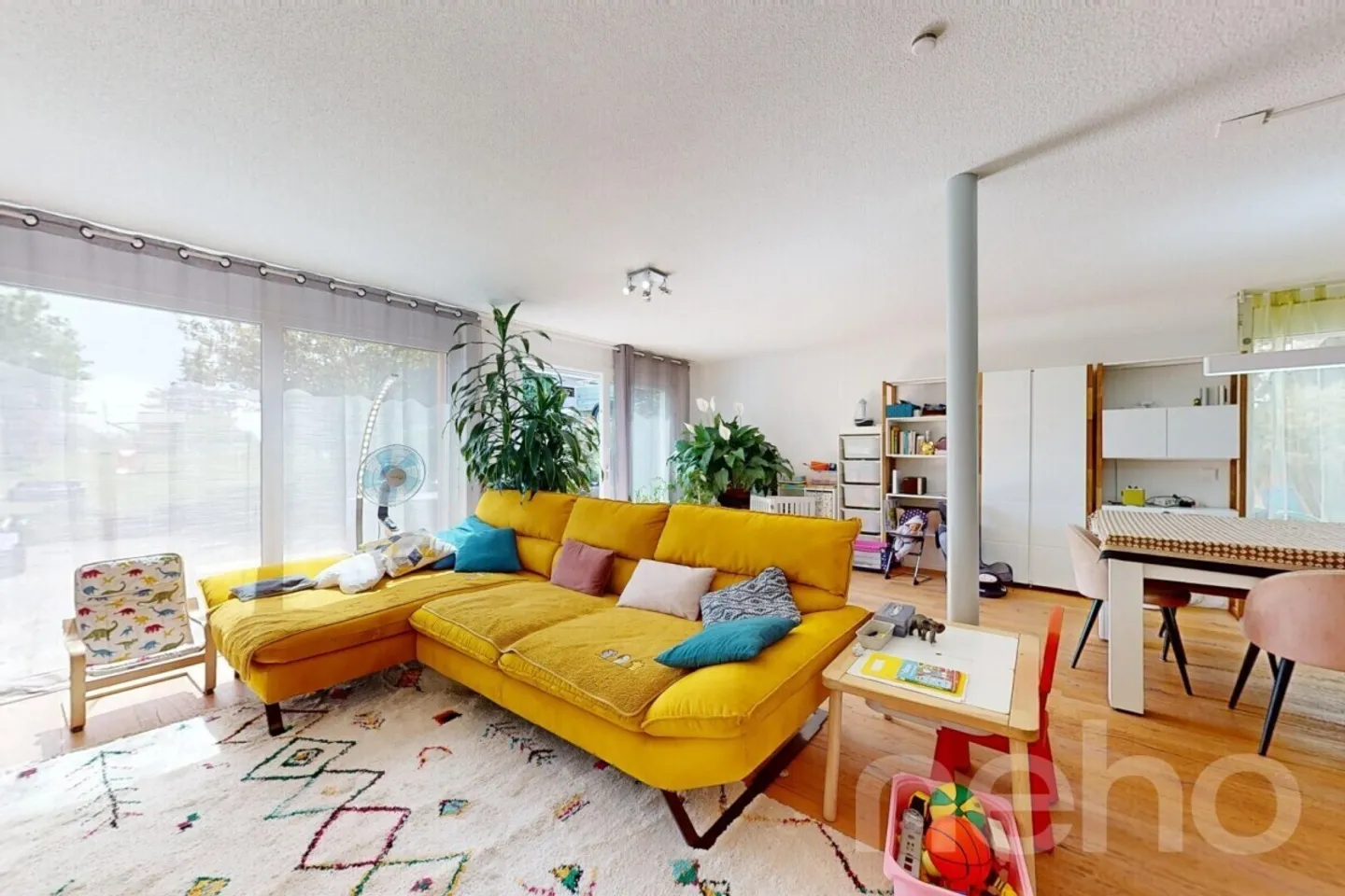 Charming Semi-Detached House - Photo 8 of 13